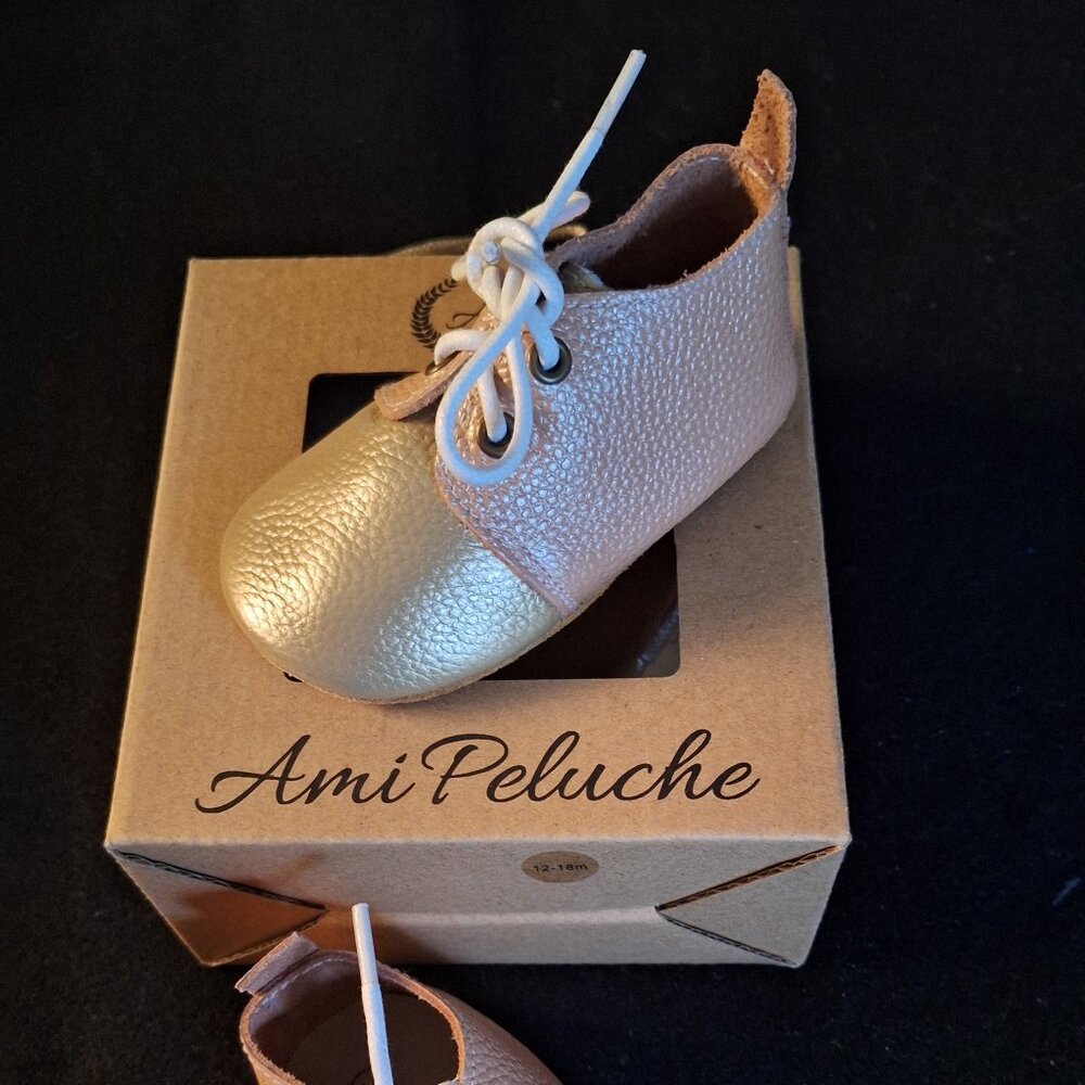Ami Peluche Baby soft sole shoes